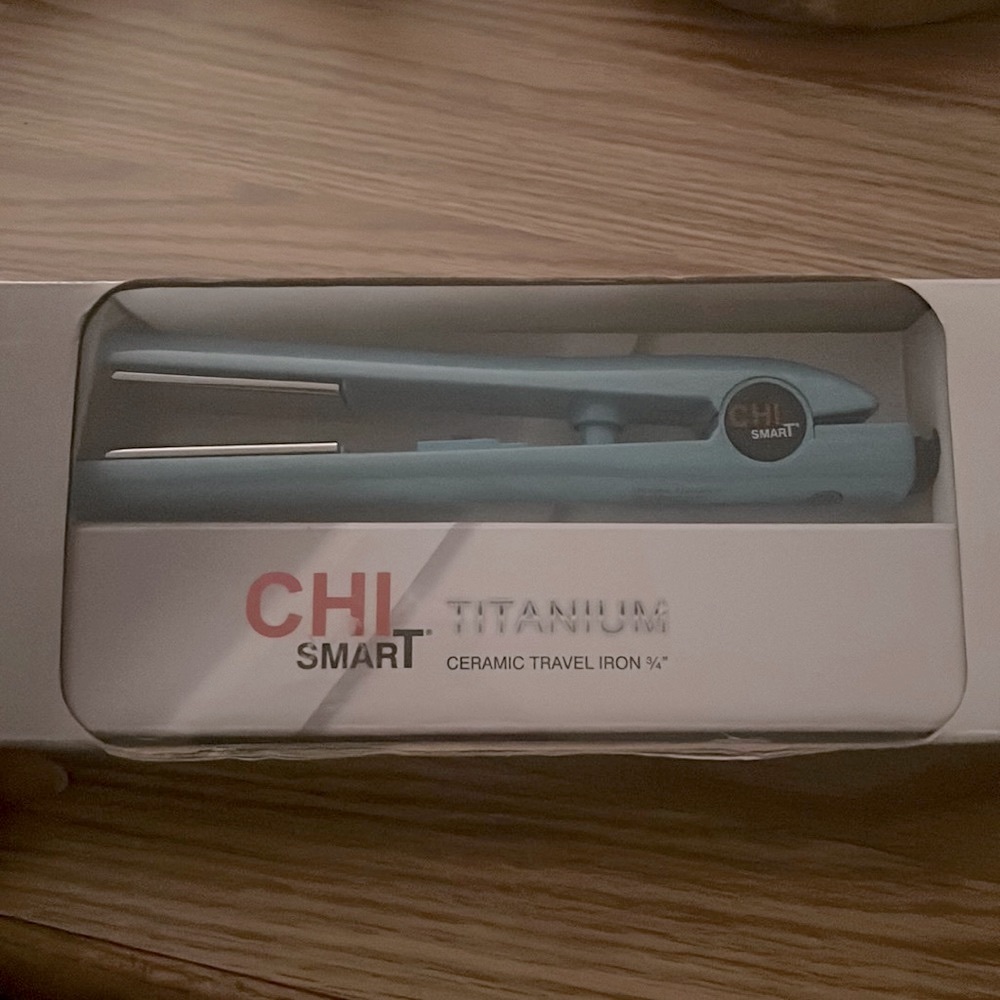 CHI Smart Titanium Ceramic Travel iron 3/4”